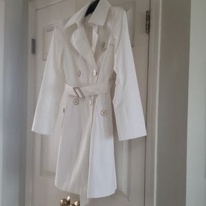 White trench style jacket